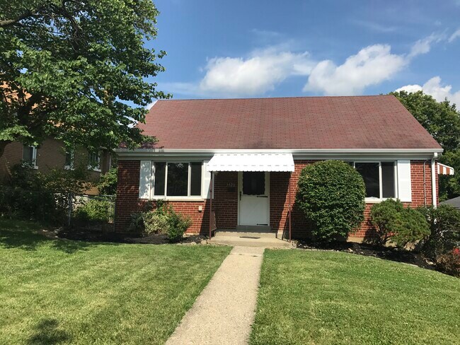 Primary Photo - 3420 Alta Vista Ave