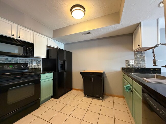 Building Photo - 7709 Brandywine Creek Dr