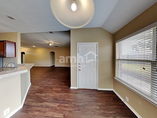 Building Photo - 1021 Ponderosa Ridge
