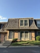 Building Photo - 3000 Hillsboro Pike