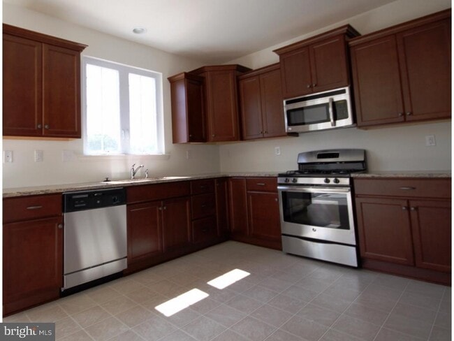 Building Photo - 431 Williamson Ct