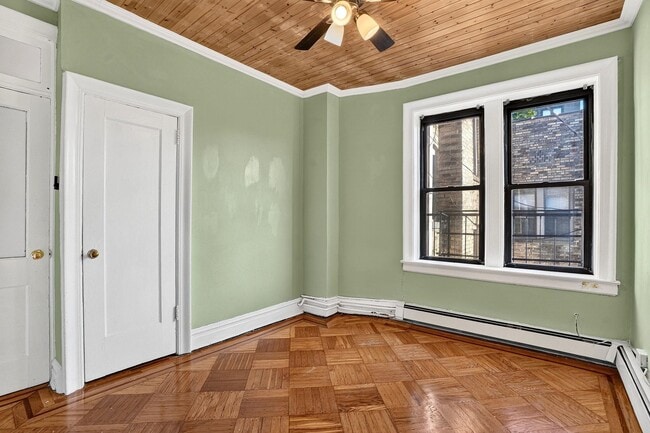 Building Photo - 247 Montgomery St