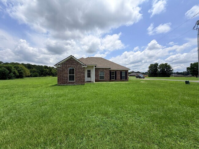 Building Photo - 3520 Windwood Circle.