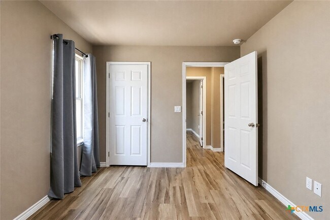 Building Photo - 1204 N 18th St