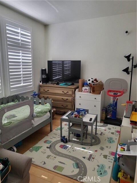 Building Photo - 12842 Palm St