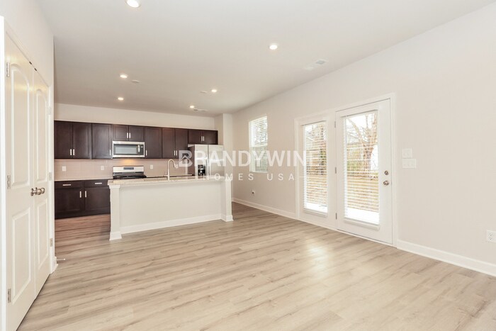 Building Photo - 325 Dearborn Sta