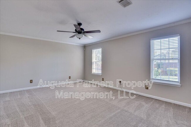 Building Photo - 4700 Dursey Dr