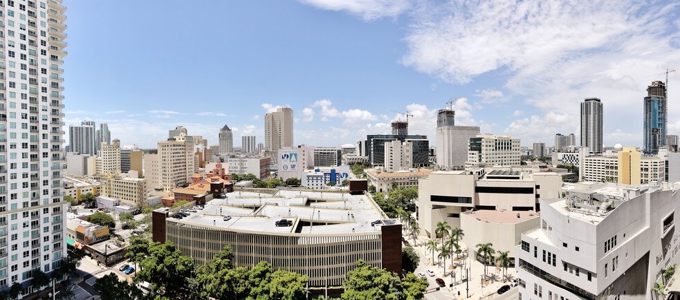 Great West/Sunset view - 234 NE 3rd St