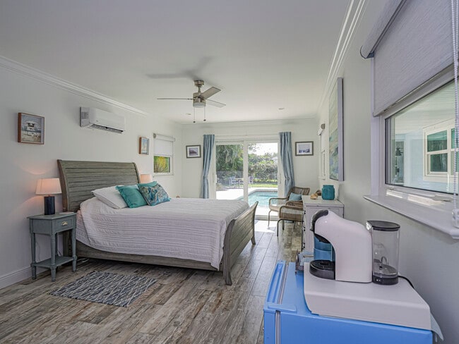 Building Photo - 856 Norfolk Pine Ln