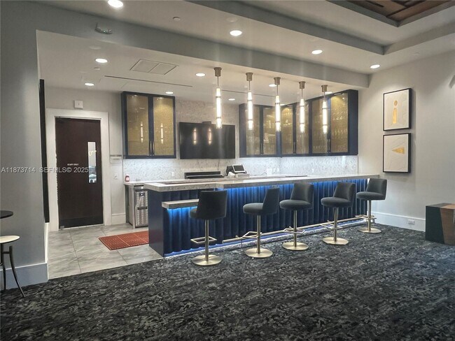 Building Photo - 17267 Windy Pointe Ln