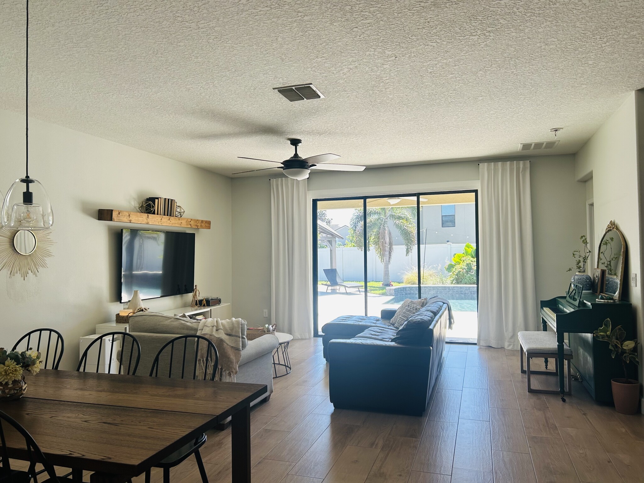 Building Photo - 2856 Spring Breeze Way