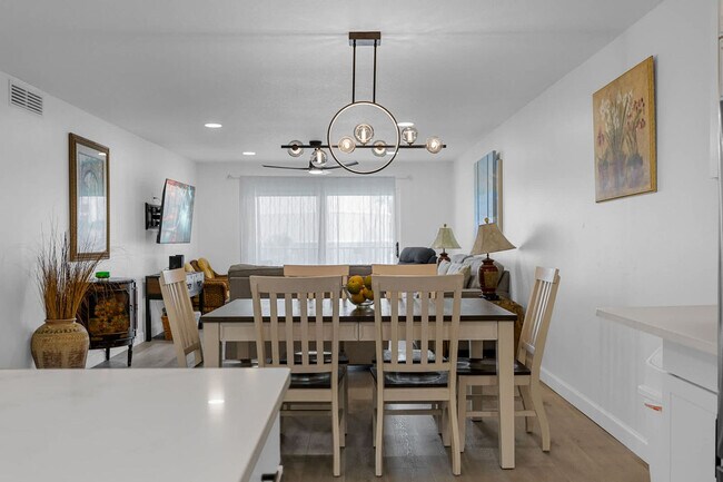 Building Photo - 274 Barlow Ave