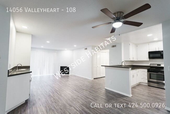 Building Photo - 14056 Valleyheart Dr