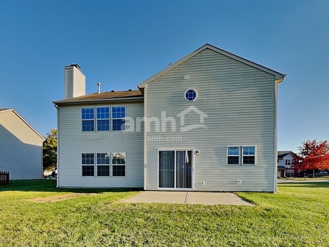 Building Photo - 529 Austrian Way