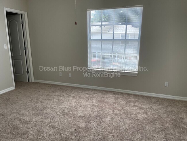 Building Photo - 3607 W Idlewild Ave