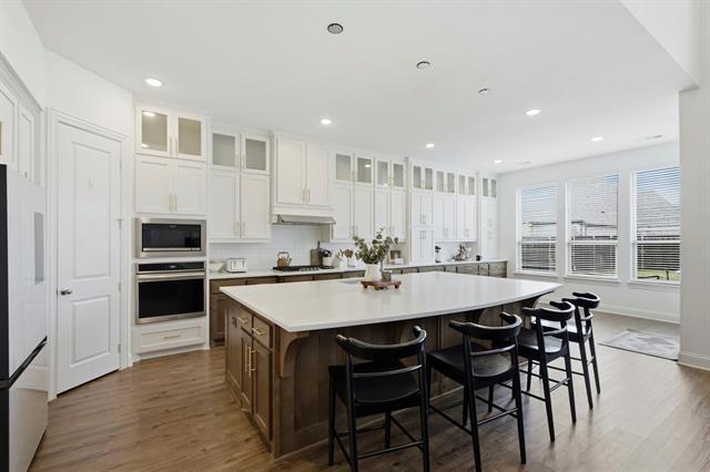 Building Photo - 2602 Delta Dr