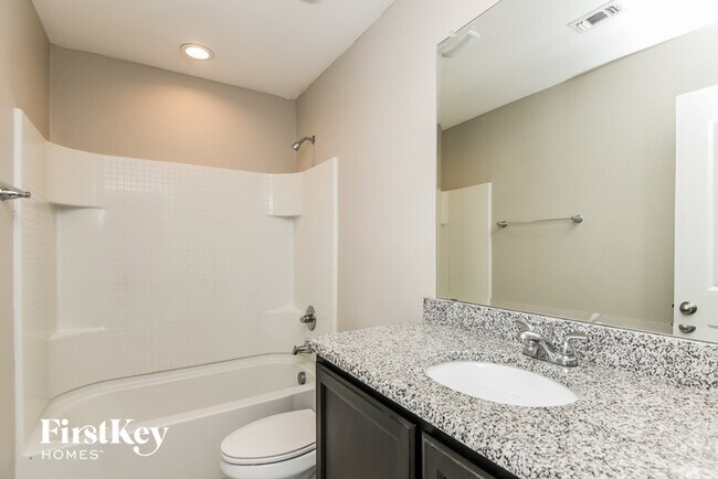 Building Photo - 3116 Montego Bay Ln