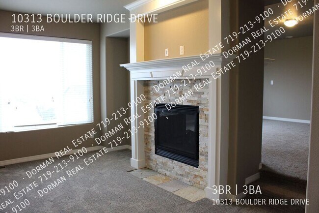 Building Photo - 10313 Boulder Ridge Dr