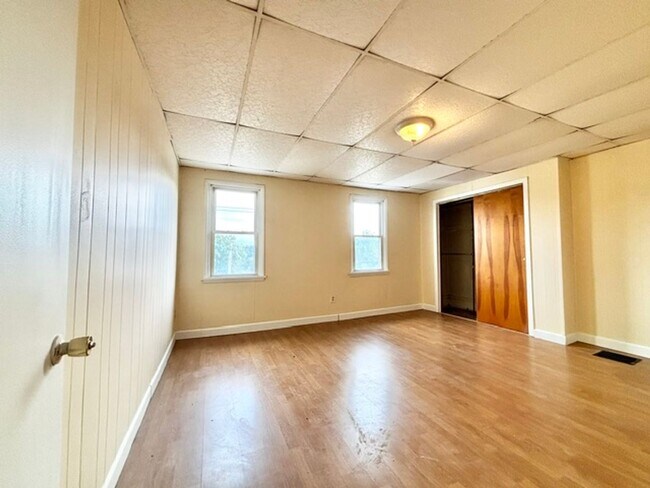 Building Photo - 512 Sewickley Ave