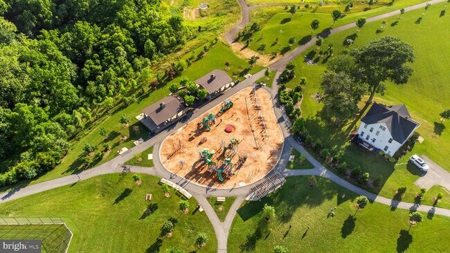 Building Photo - 22653 Clarksburg Rd
