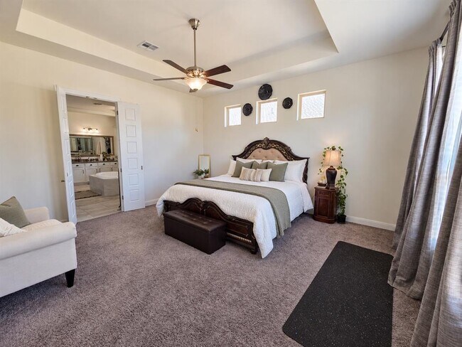 Building Photo - 1408 Saddlespur Ln