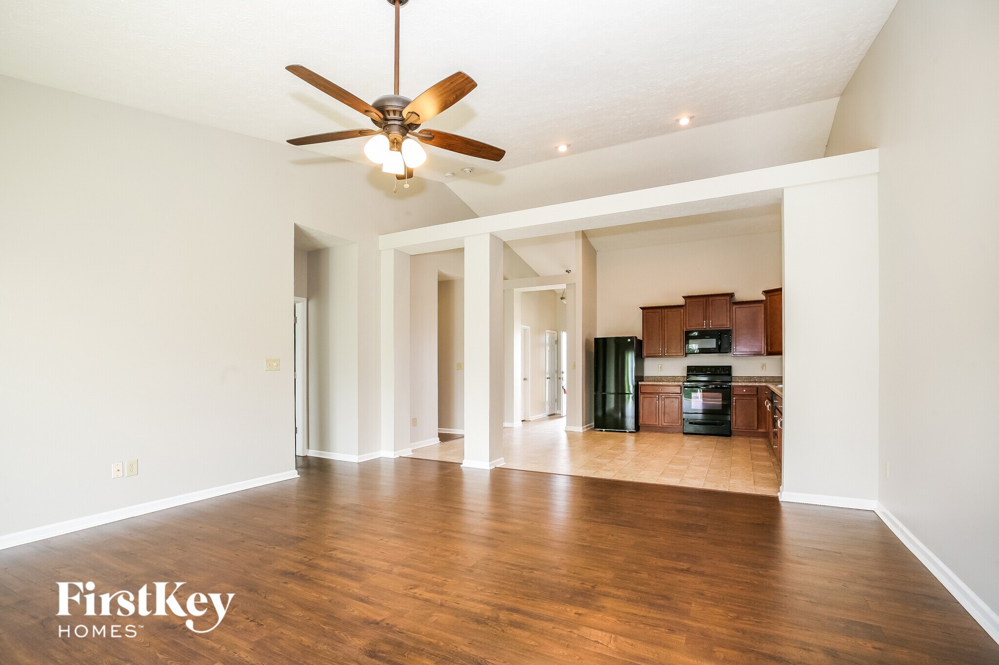 Building Photo - 1301 Greenbriar Wy