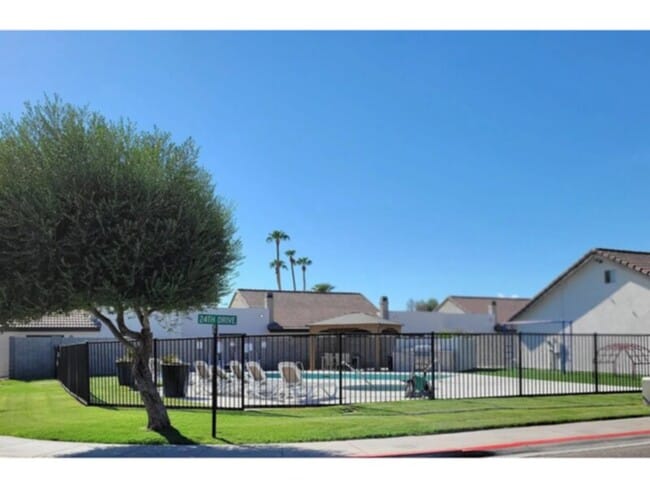 Building Photo - Clean remodeled home2