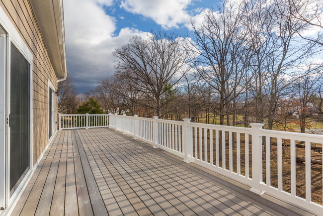 Building Photo - 2211 Farougi Ct