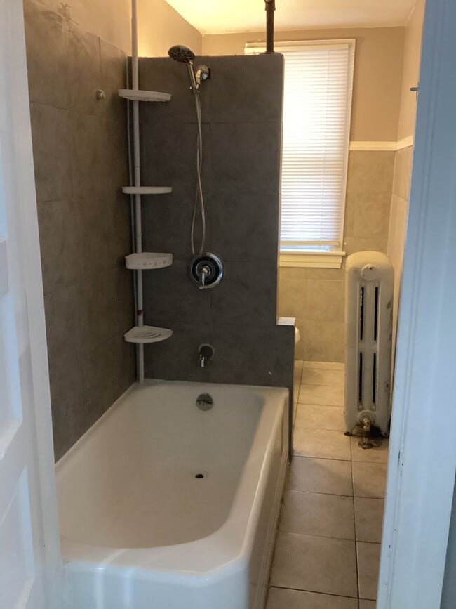 Building Photo - 248-250 E. Main St