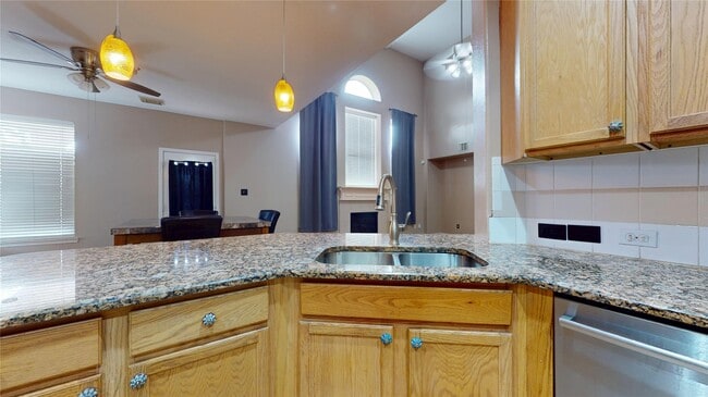 Building Photo - 21050 Florette Ln