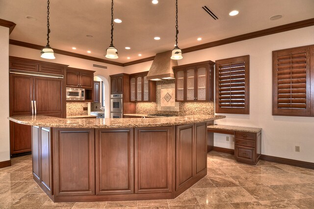 Building Photo - 222 Iris Ave