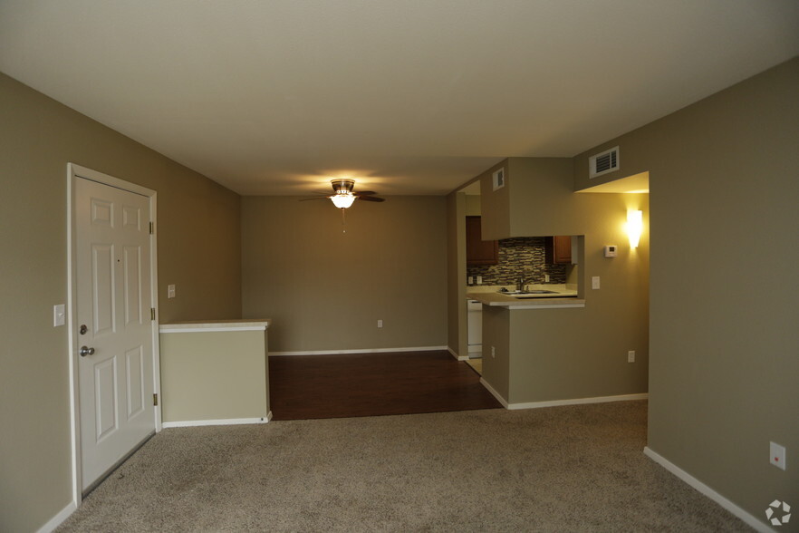 Interior Photo - Chardonnay Apartments