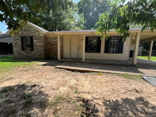 Primary Photo - Renovated 3 Bedroom 1 Bath Home for Rent!