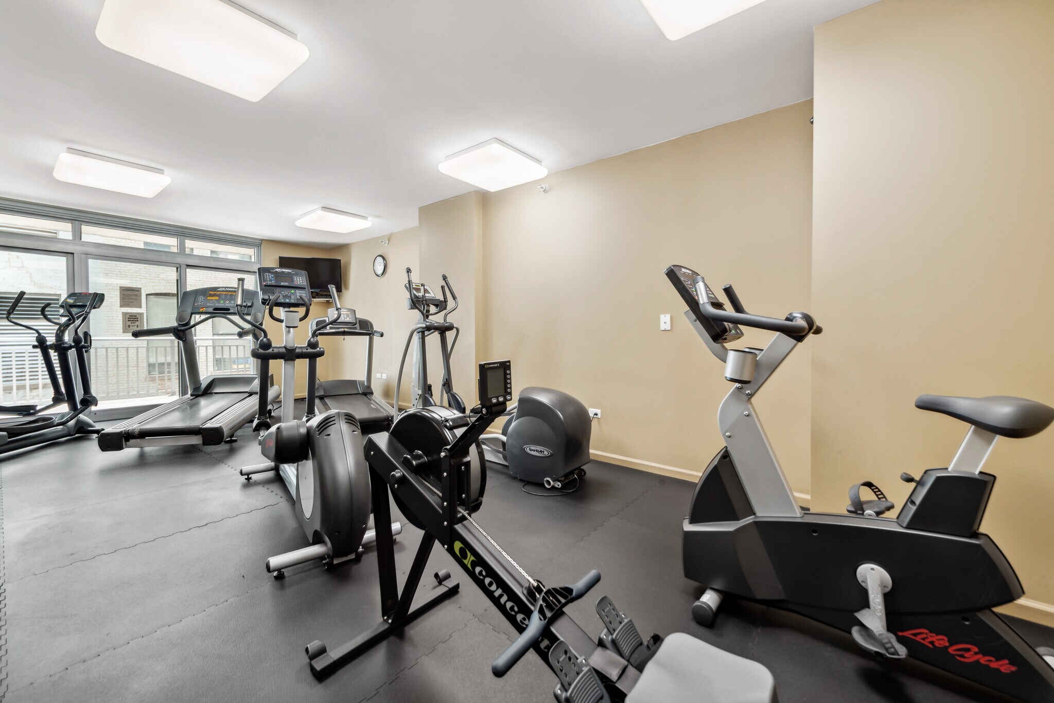 Building Photo - 125 S Jefferson St