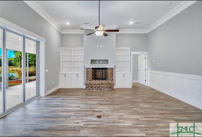 Building Photo - 421 Bear River Dr