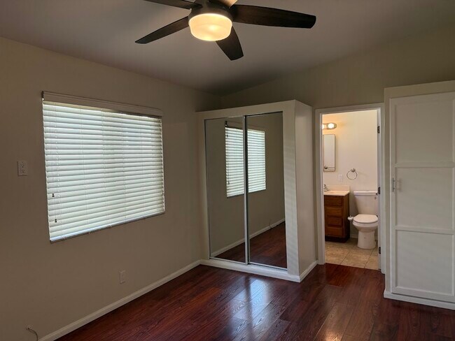 Building Photo - 7115 Atoll Ave