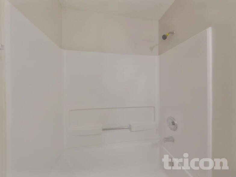 Building Photo - 372 Cheri Pl