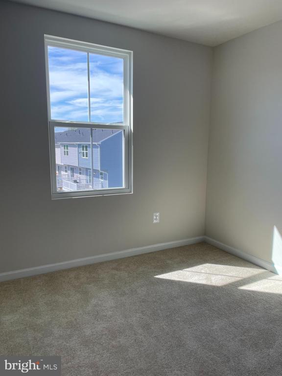 Building Photo - 109 KENSINGTON Cir