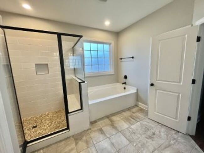 Building Photo - 187 Peytons Ridge Dr