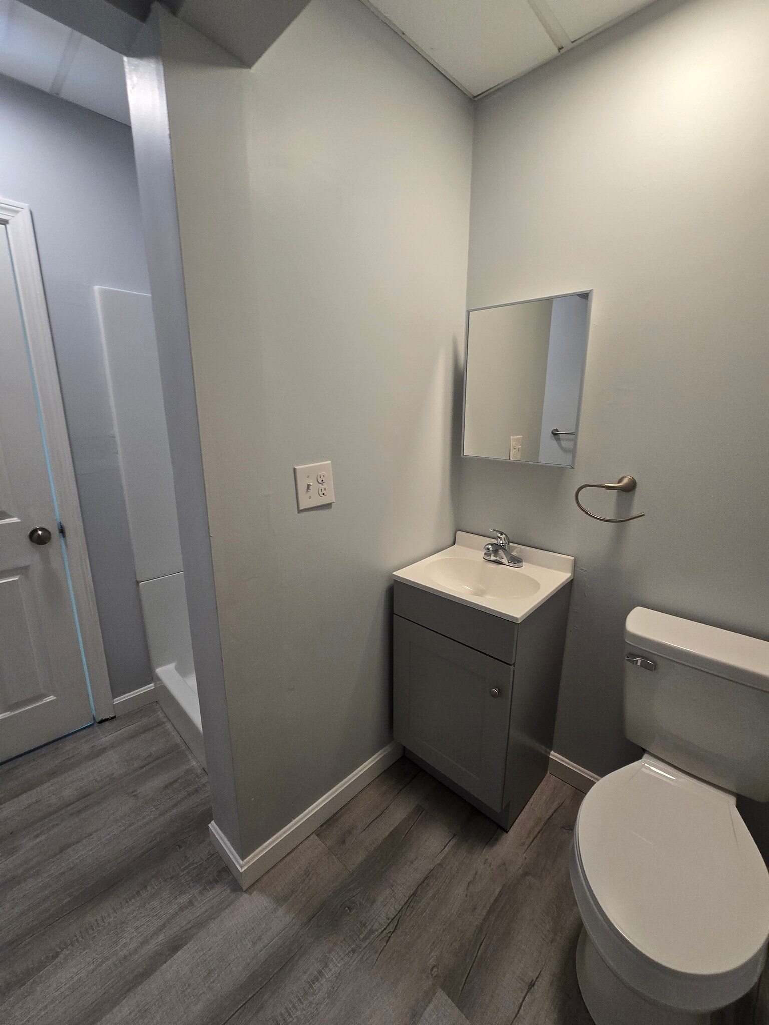 Building Photo - 5 Belknap St