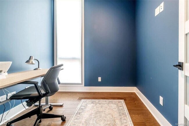 Building Photo - 7132 Fain Park Dr