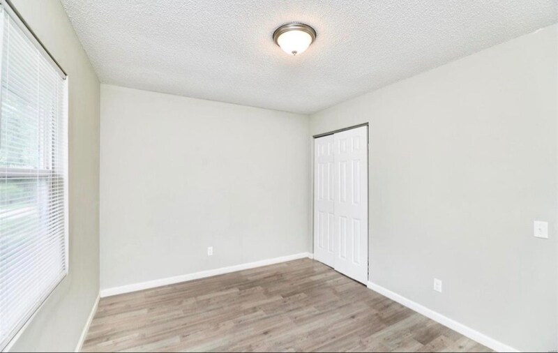 Building Photo - 11951 Jerries Ln