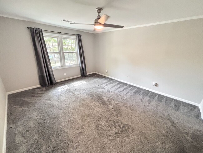 Building Photo - Beautifully Updated 4-Bedroom Home in Top-Rated Walton High District