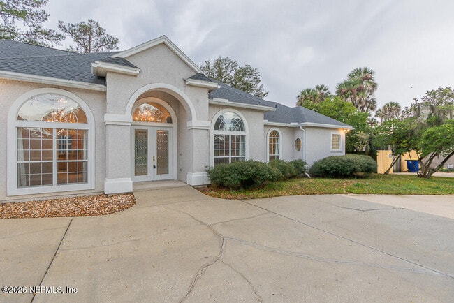 Building Photo - 5466 River Trail Rd N