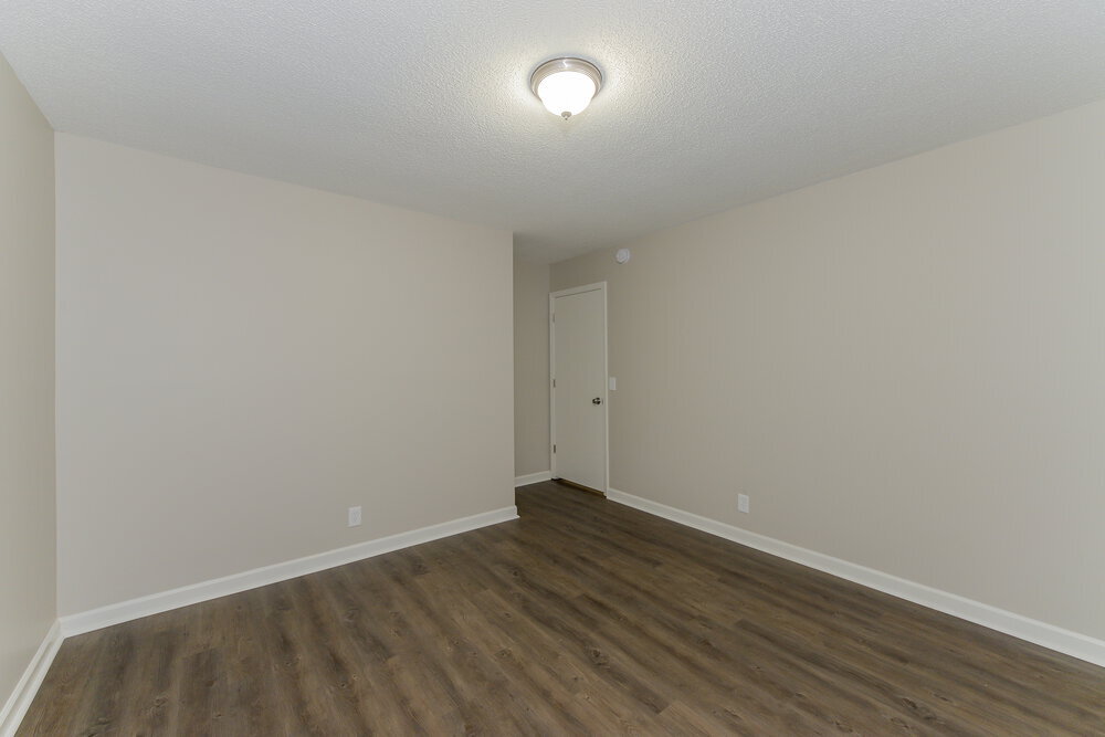 Building Photo - 1701 Hunters Branch Rd