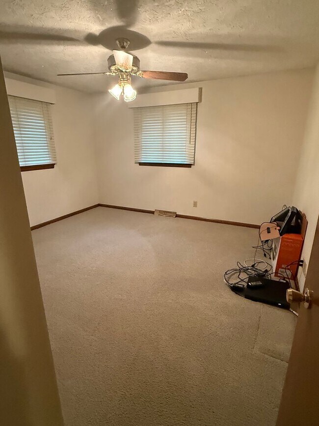 Building Photo - Beautiful Home in Rivercrest - Daleville