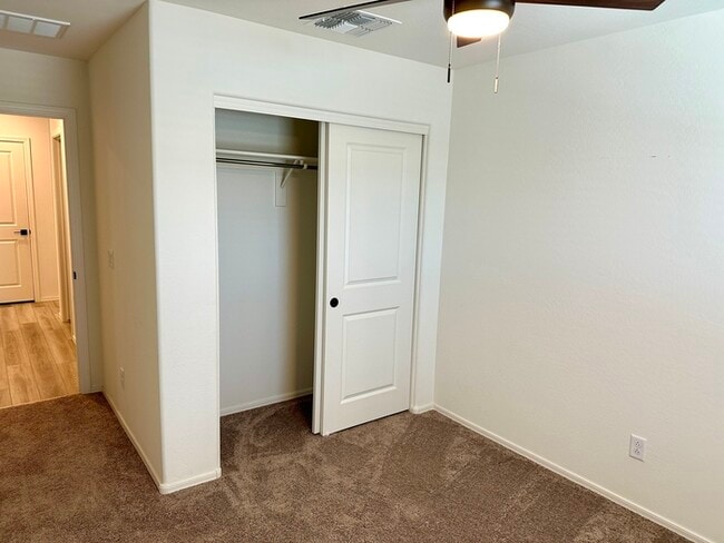 Building Photo - Fantastic 1 year NEW KB Home in Tierra La ...