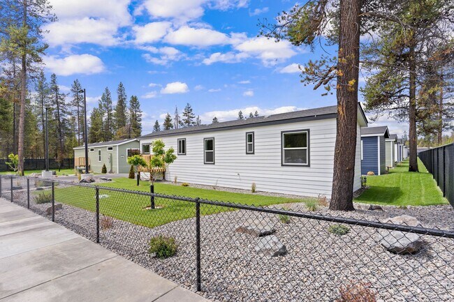Building Photo - Welcome to Drafter Valley! Spring Into Sav...