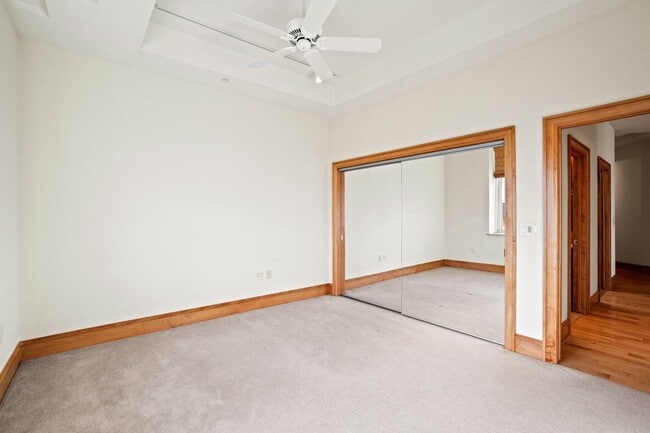 Building Photo - 1313 N Franklin Pl