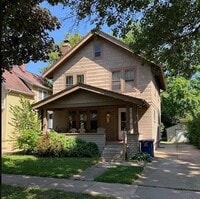 Building Photo - 815 Dewey-815DEW